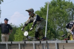 lv106714949108052007